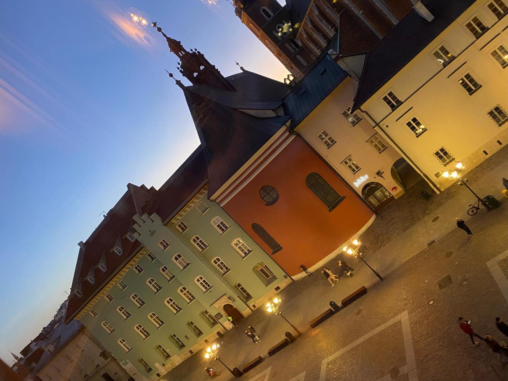 Lux Stays By Torres At K39 Kraków Exteriör bild